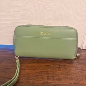 Travelambo Women's Sage Wallet